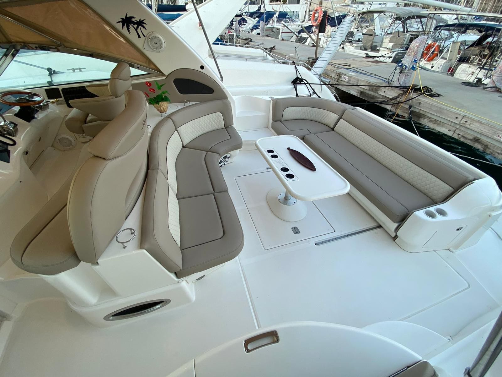 Infinity Yacht